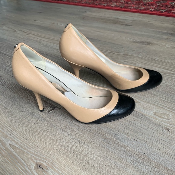 🦋 Sz 9 MICHAEL KORS heels - Picture 1 of 6